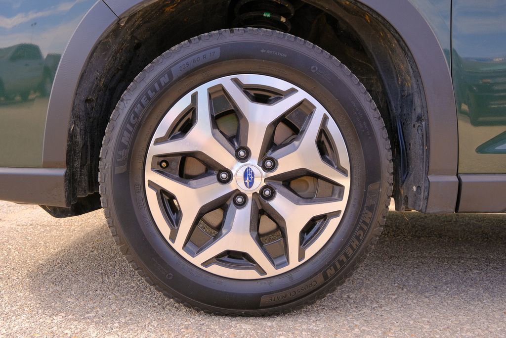 Used 2024 Subaru Forester Premium image 38