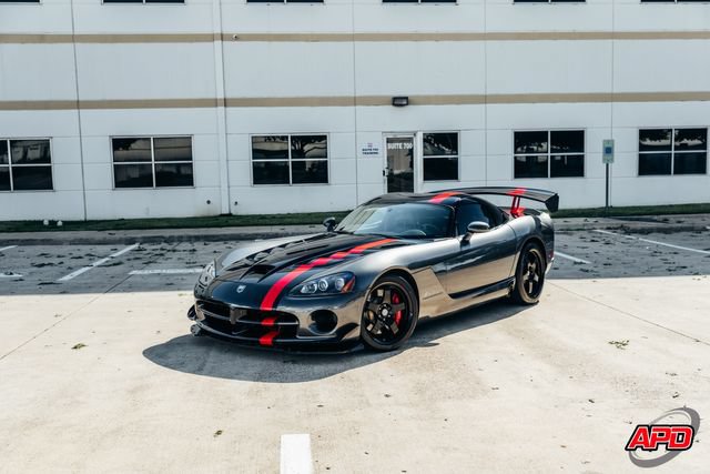 Used 2009 Dodge Viper ACR RWD image 43