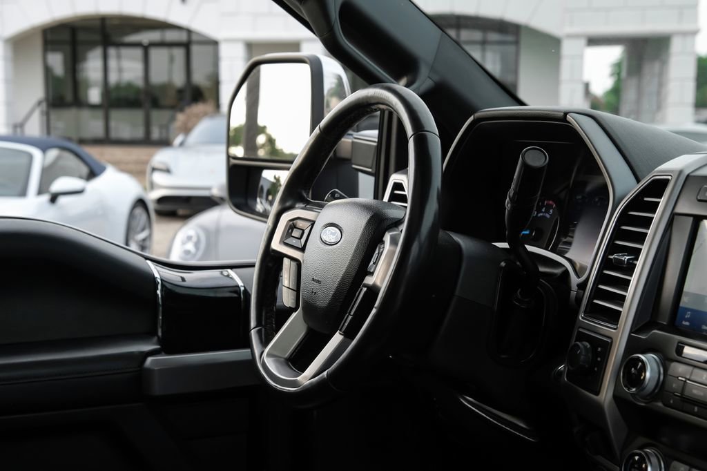 Used 2021 Ford F250 Platinum w/ FX4 Off-Road Package image 10