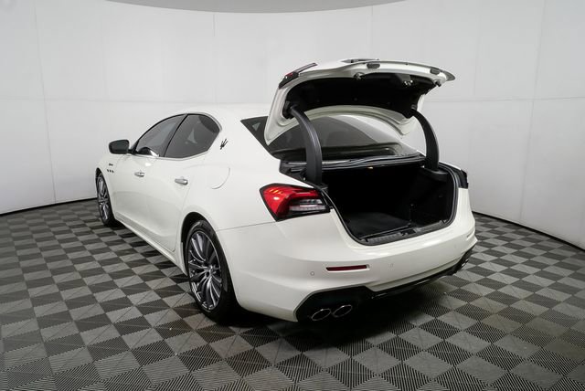 Used 2022 Maserati Ghibli Modena Q4 image 33