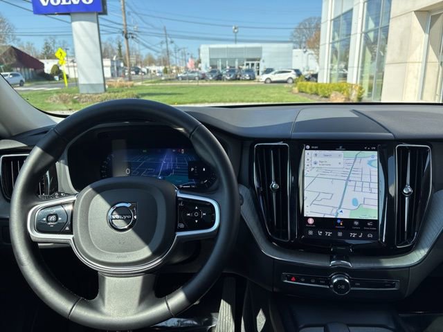 Used 2025 Volvo XC60 B5 Plus AWD/4WD image 20