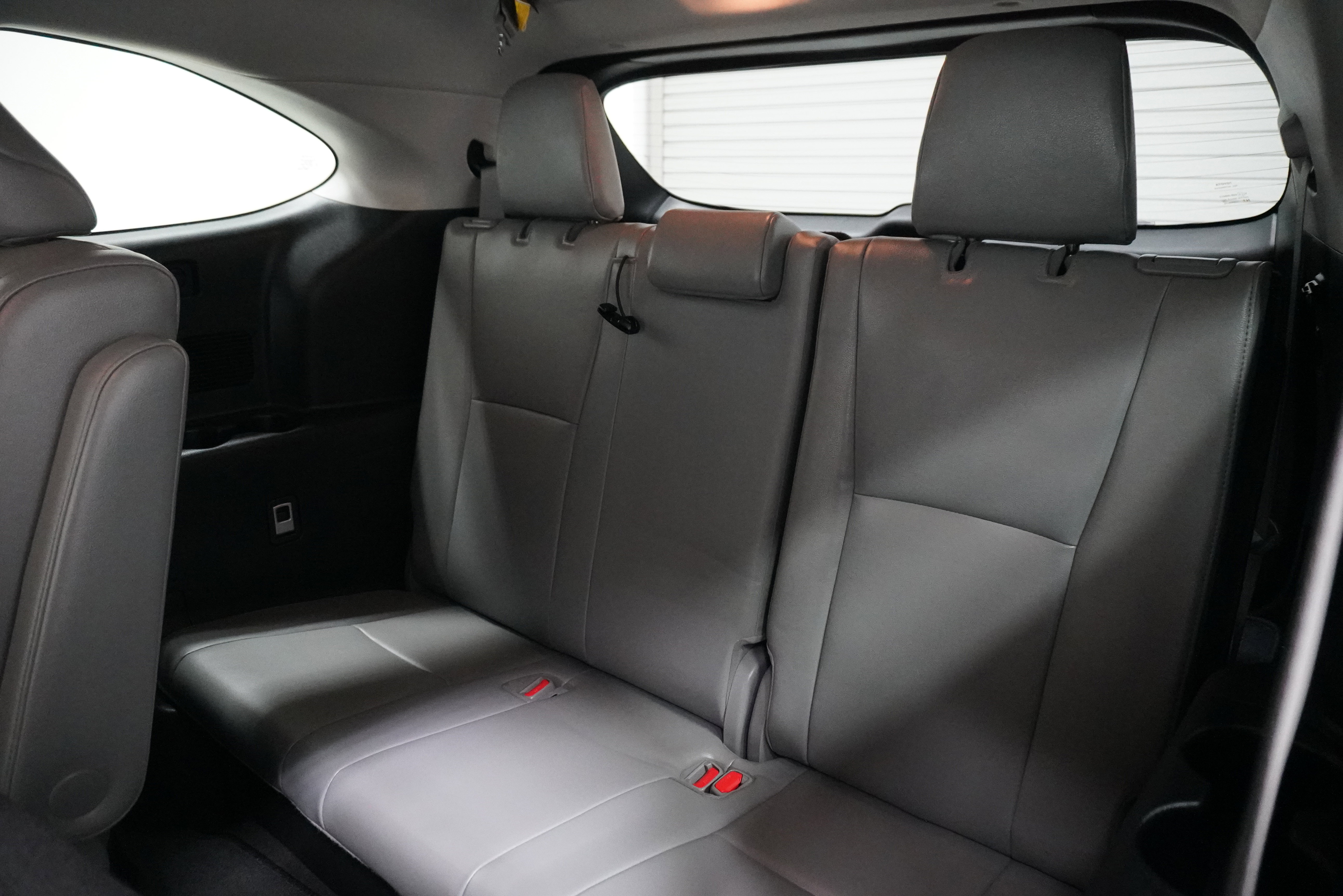 Used 2022 Toyota Highlander Limited image 13