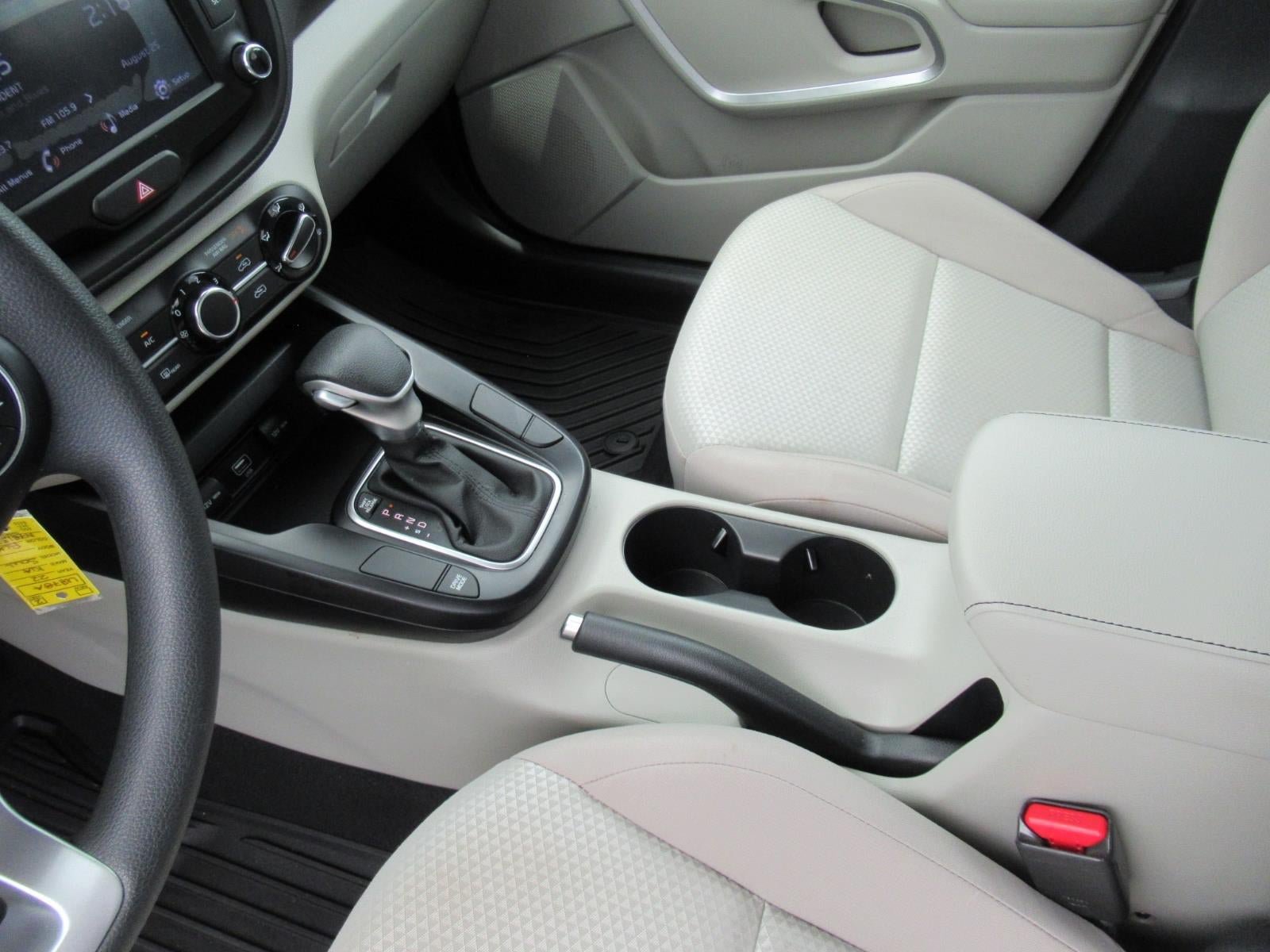 Used 2022 Kia Soul LX w/ Technology Package FWD image 16