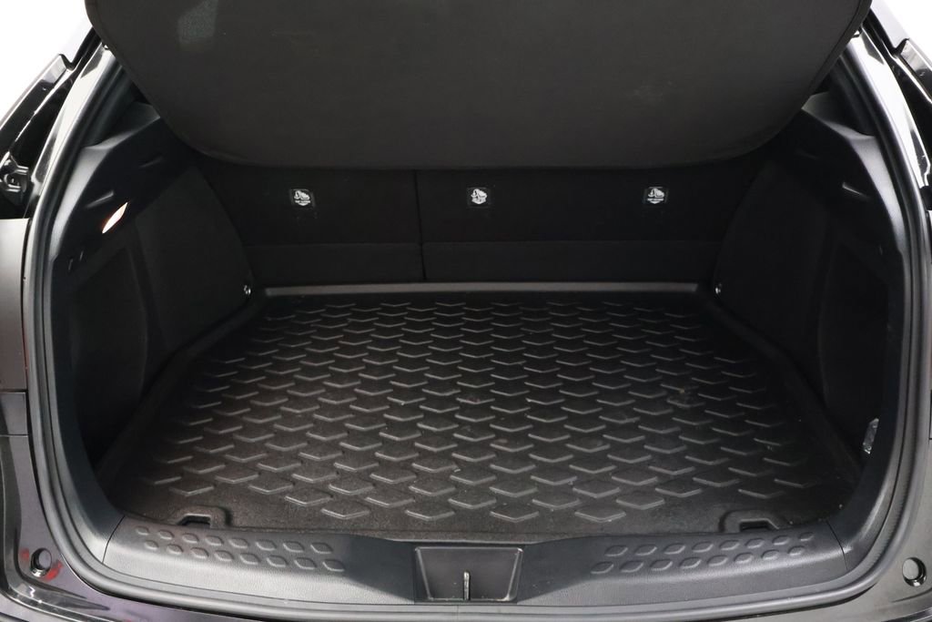 Certified 2022 Toyota C-HR XLE FWD image 21