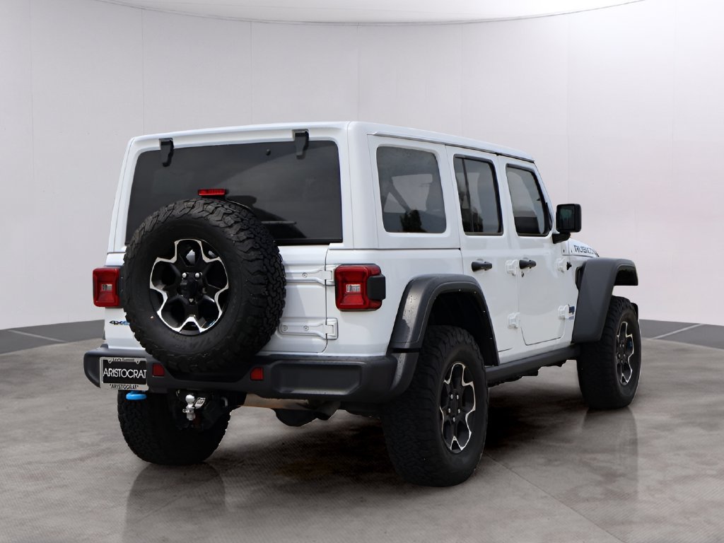 Used 2022 Jeep Wrangler Unlimited Rubicon 4xe w/ Cold Weather Group AWD/4WD image 7
