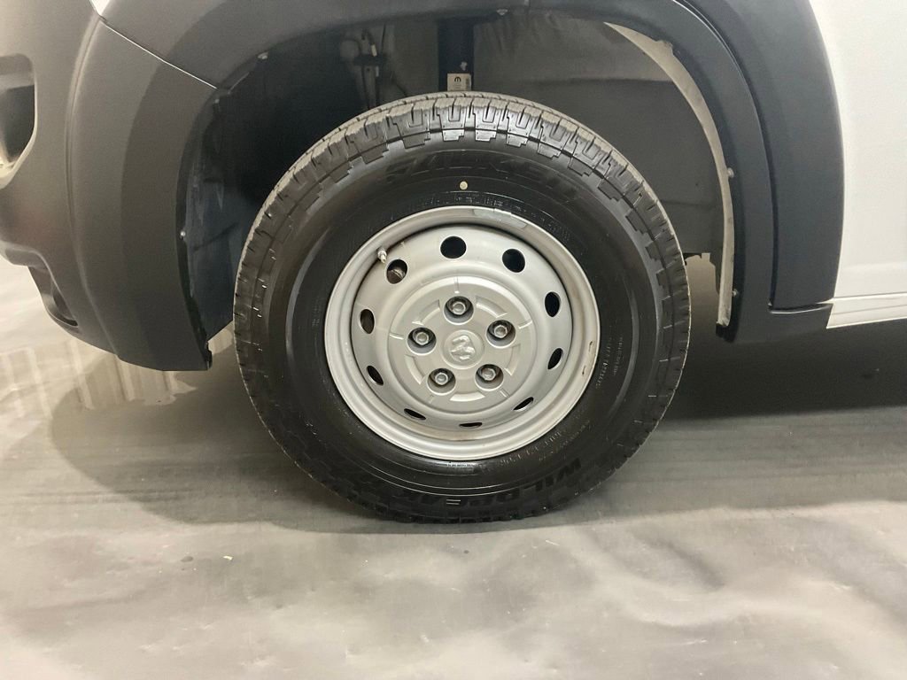 Used 2023 RAM ProMaster 2500 FWD image 6