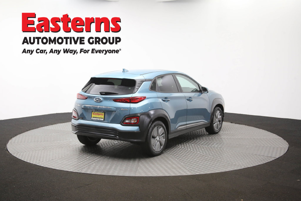 Used 2021 Hyundai Kona Limited FWD image 44