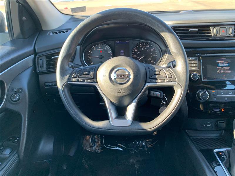 Used 2019 Nissan Rogue Sport S image 22