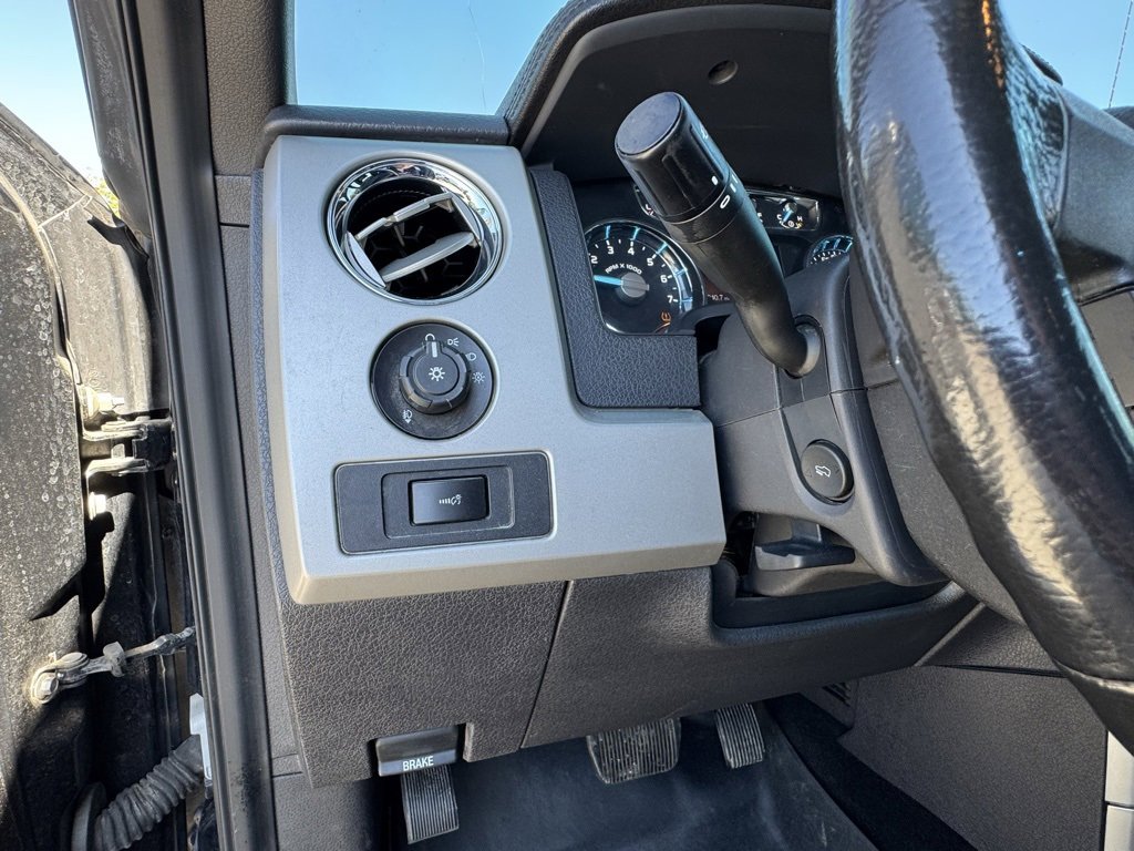 Used 2012 Ford F150 Lariat w/ Lariat Chrome Pkg image 23