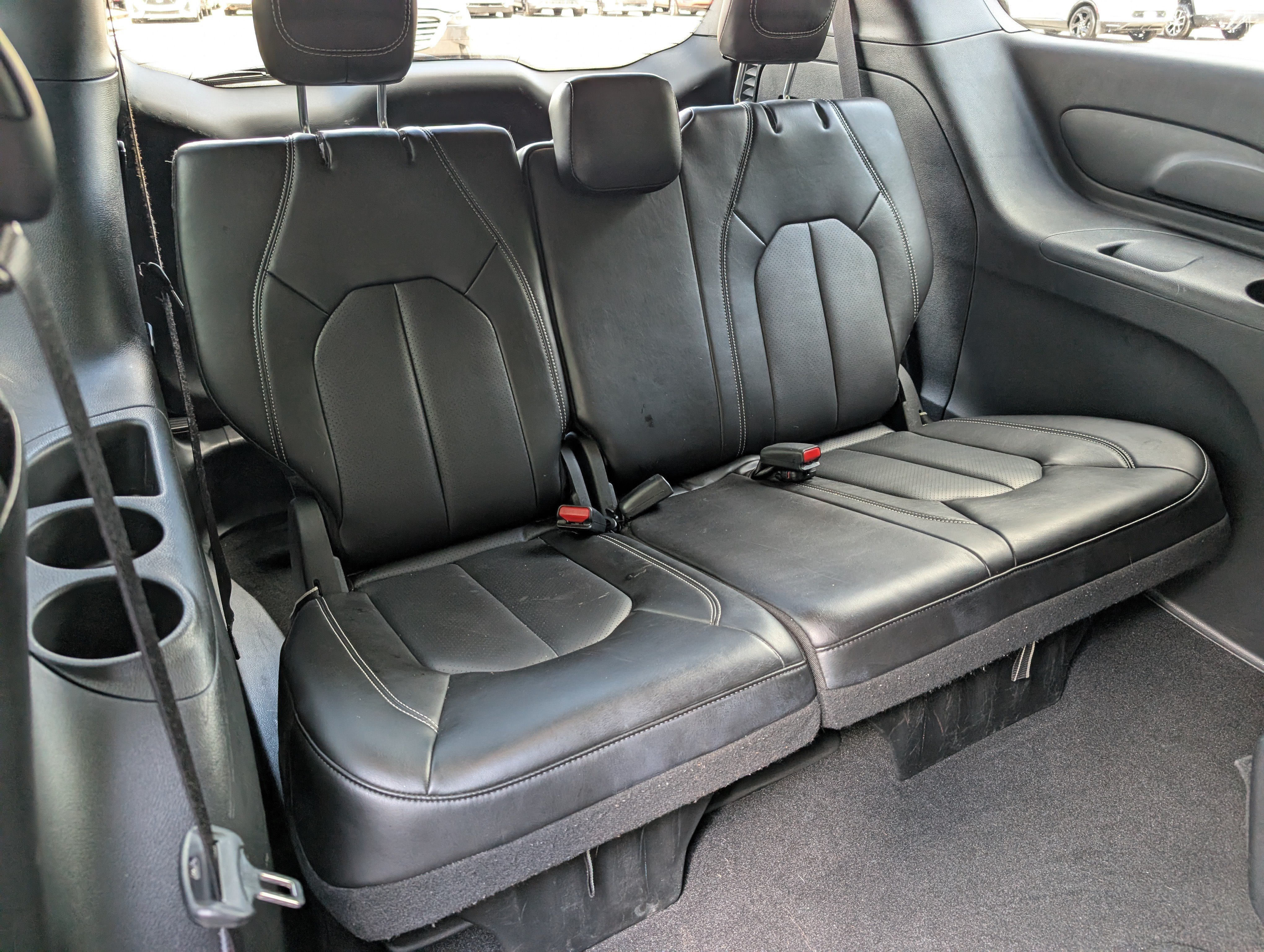 Used 2026 Chrysler Pacifica Select FWD image 21
