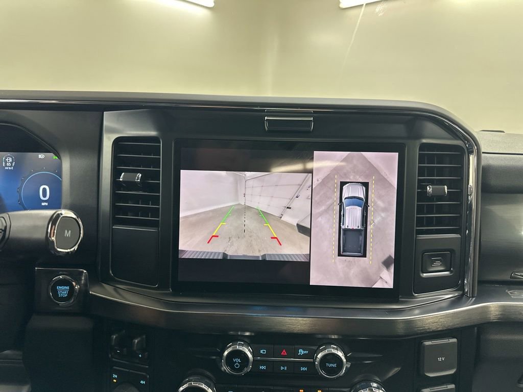 New 2026 Ford F250 Lariat w/ Black Appearance Package image 40