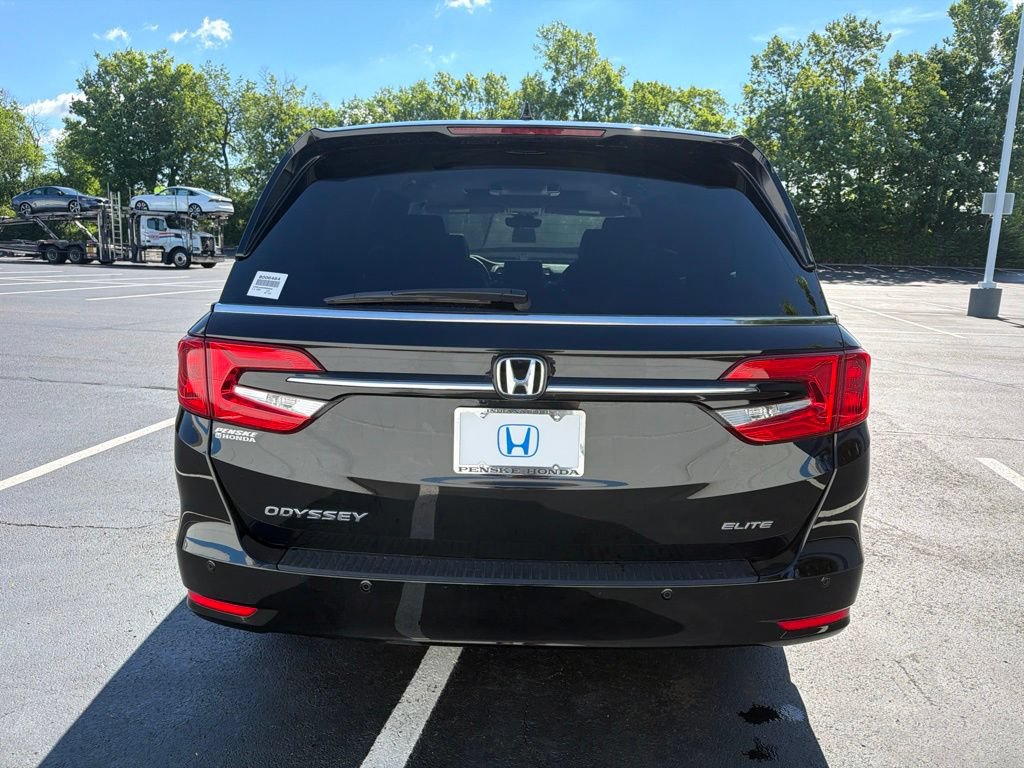 Certified 2024 Honda Odyssey Elite image 4