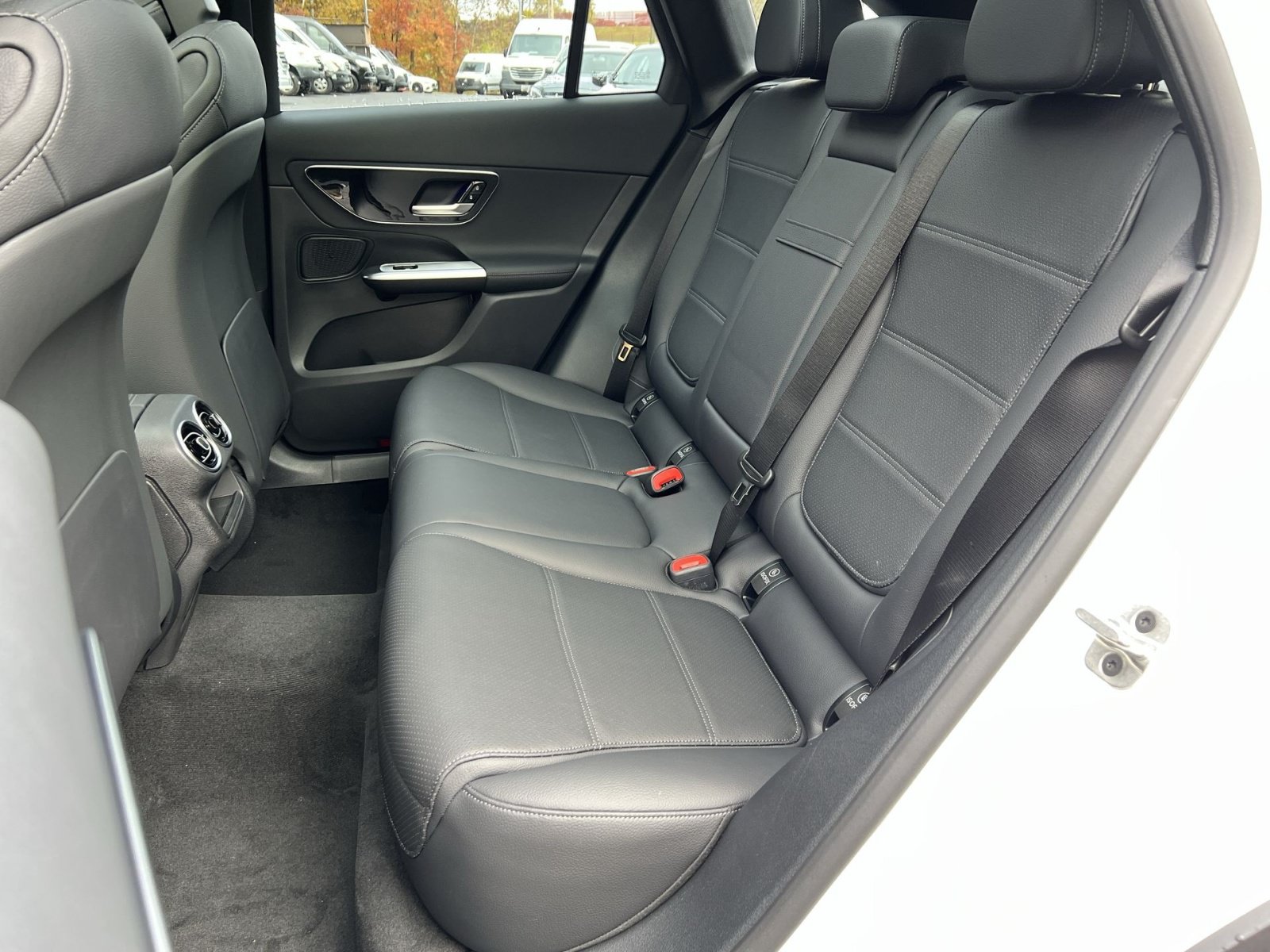 Certified 2026 Mercedes-Benz GLC 300 4MATIC image 23