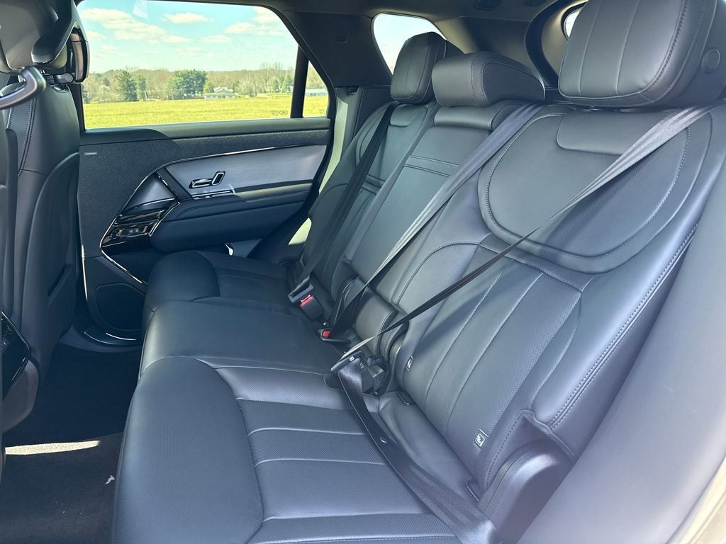 New 2026 Land Rover Range Rover Sport SE image 14