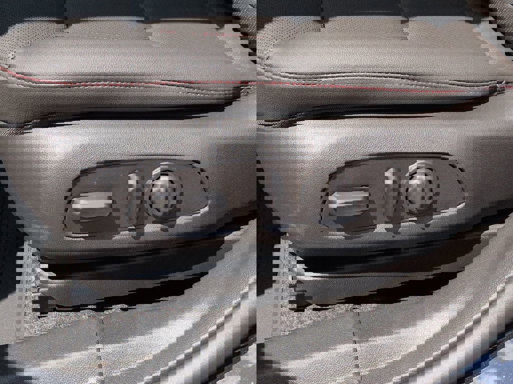 New 2026 Chevrolet Trax RS image 14