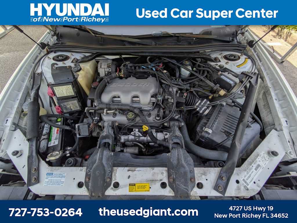 Used 2000 Chevrolet Monte Carlo LS w/ Preferred Equipment Group 1 FWD image 12