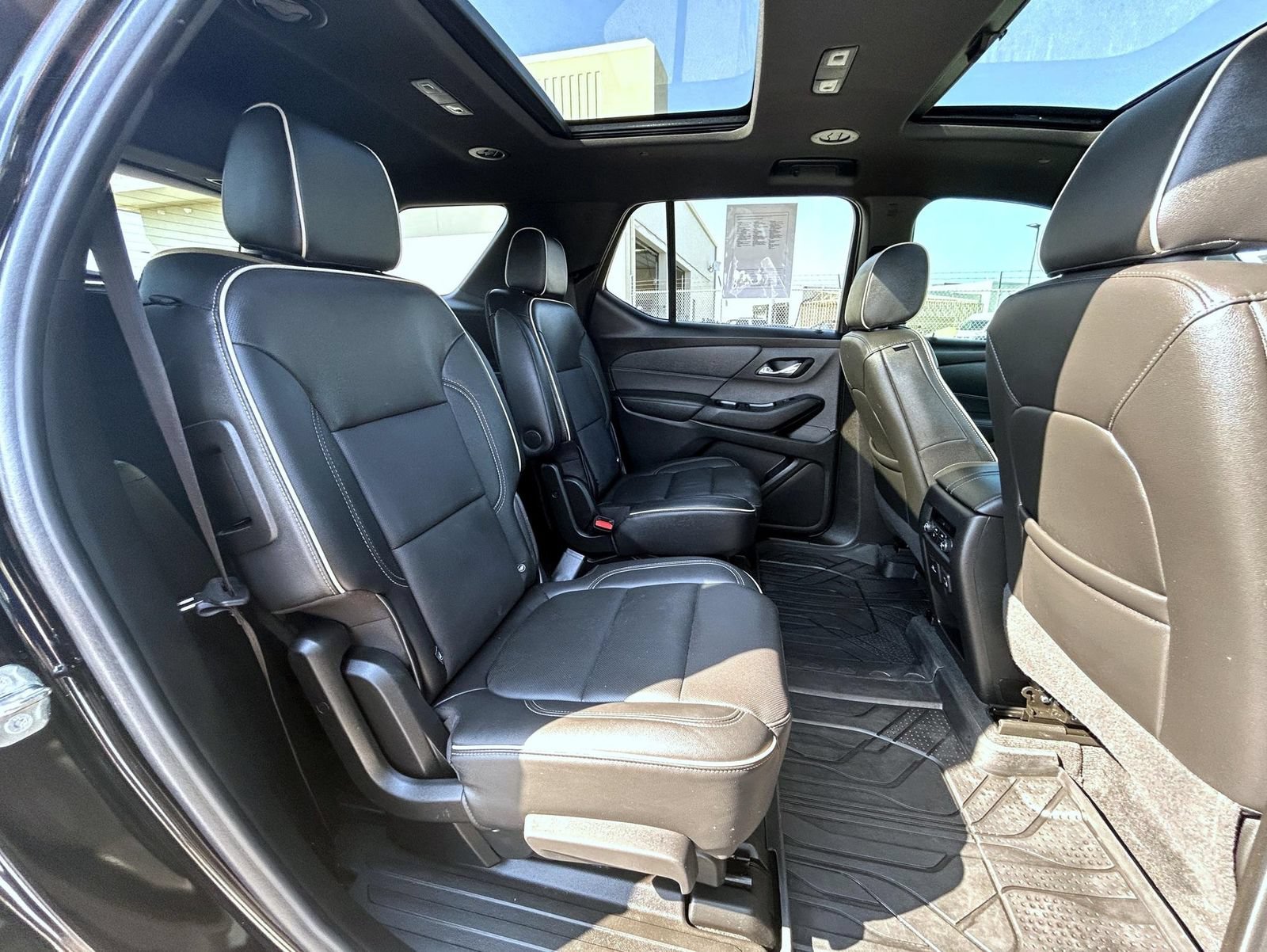 Certified 2023 Chevrolet Traverse Premier w/ Redline Edition AWD/4WD image 20