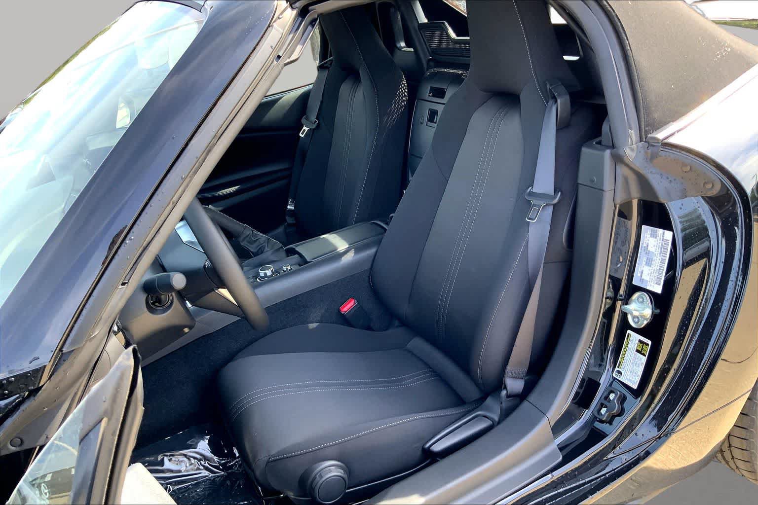 New 2026 MAZDA MX-5 Miata Sport RWD image 9