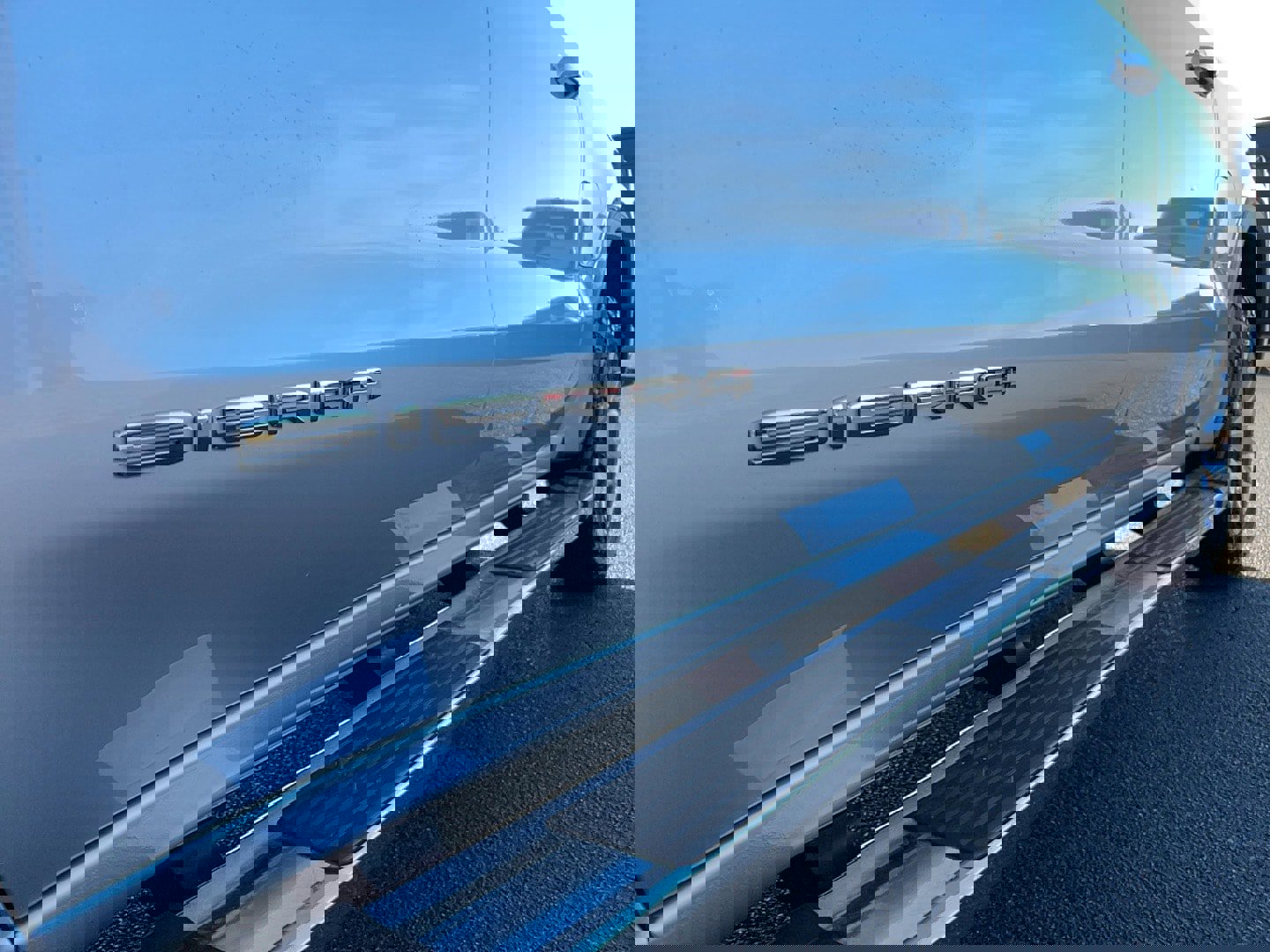 Used 2021 GMC Sierra 1500 SLT w/ SLT Premium Package image 11