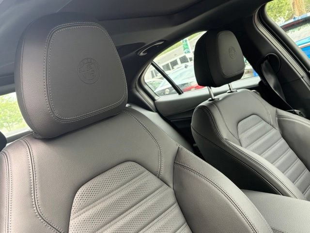 New 2026 Alfa Romeo Giulia AWD image 37