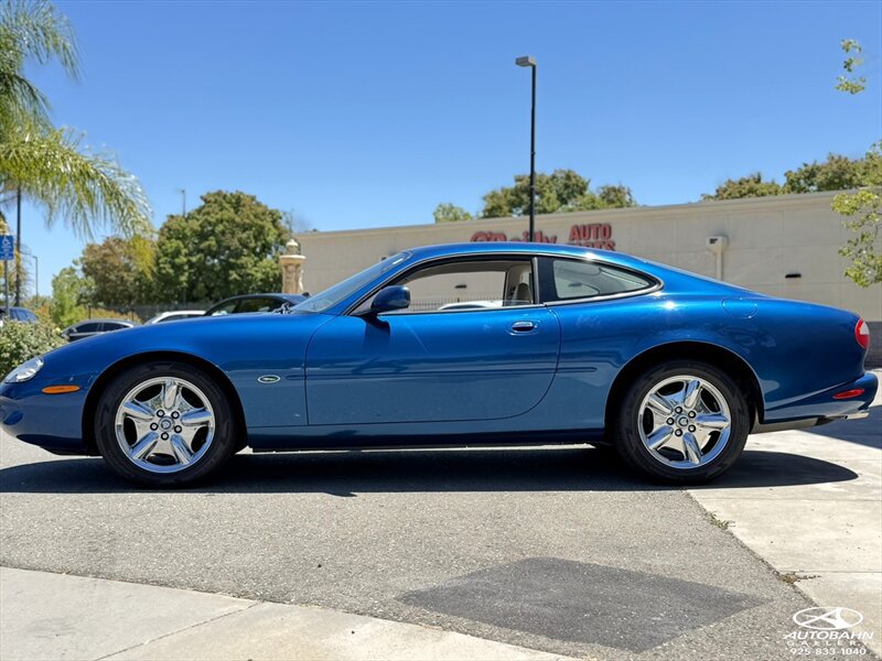 Used 1998 Jaguar XK8 Coupe RWD image 7