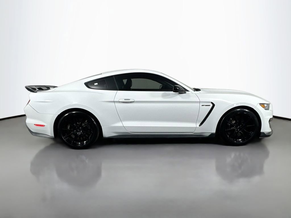 Used 2019 Ford Mustang Shelby GT350 w/ Technology Package image 4