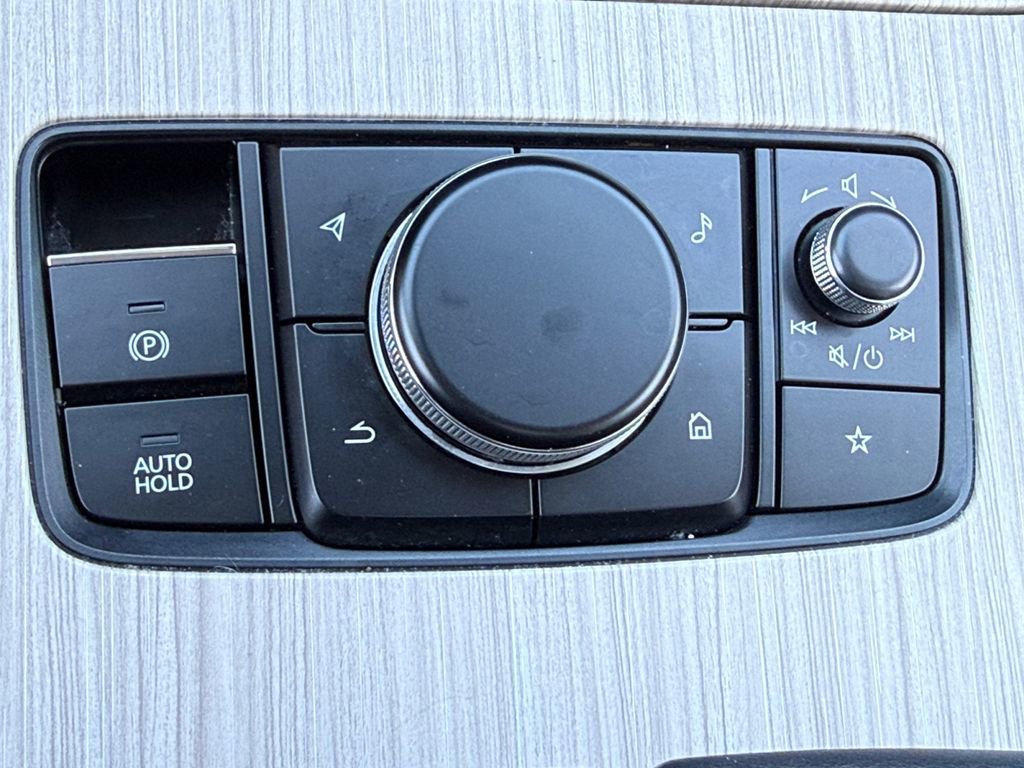 Used 2024 MAZDA CX-90 Plug-In Hybrid w/ Preferred AWD/4WD image 19