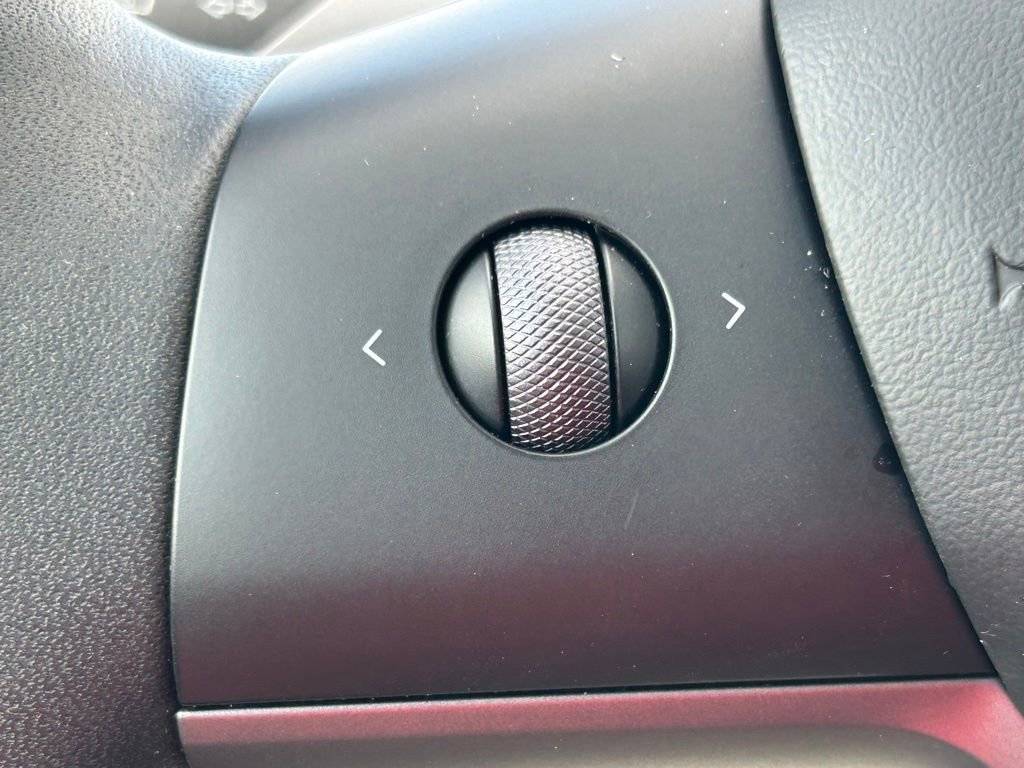 Used 2023 Tesla Model 3 Standard Range image 28