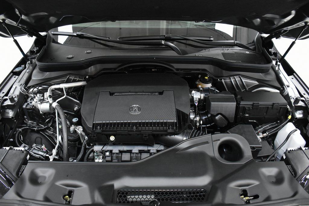 Used 2025 Acura MDX w/ Advance Package image 3