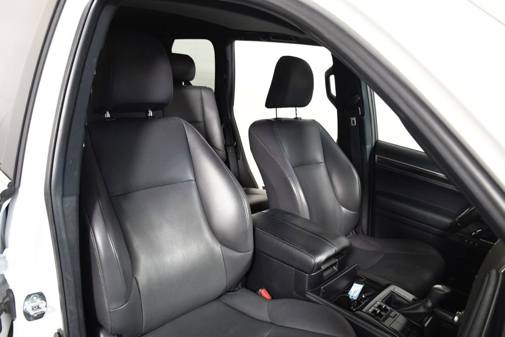 Used 2021 Lexus GX 460 Premium w/ Premium Package image 20