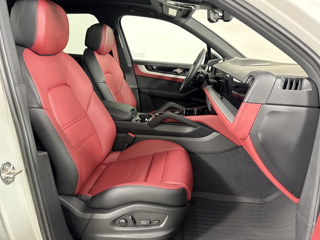 New 2026 Porsche Cayenne S AWD/4WD image 24