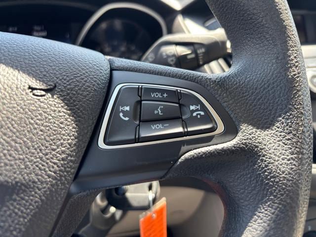 Used 2018 Ford Focus SE FWD image 20