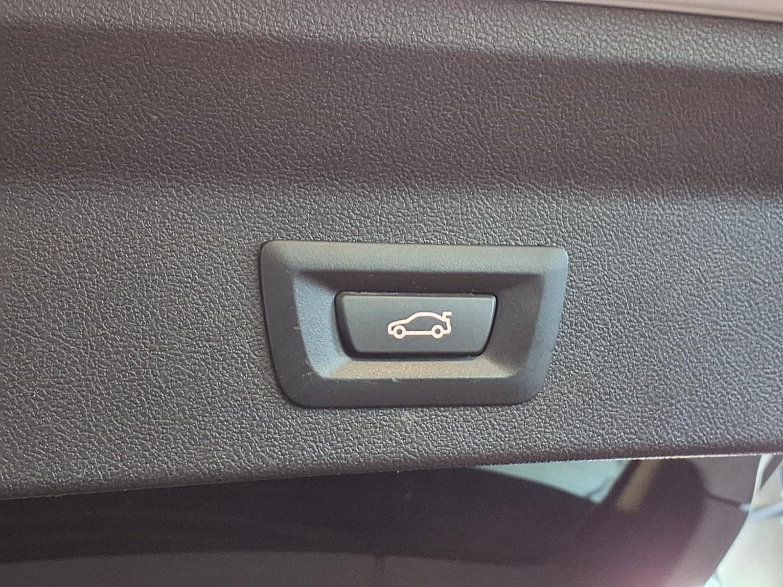 Used 2019 BMW X3 xDrive30i image 7