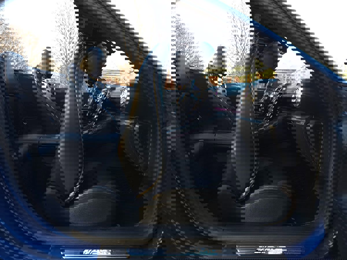 Used 2024 Mercedes-Benz SL 43 AMG image 25