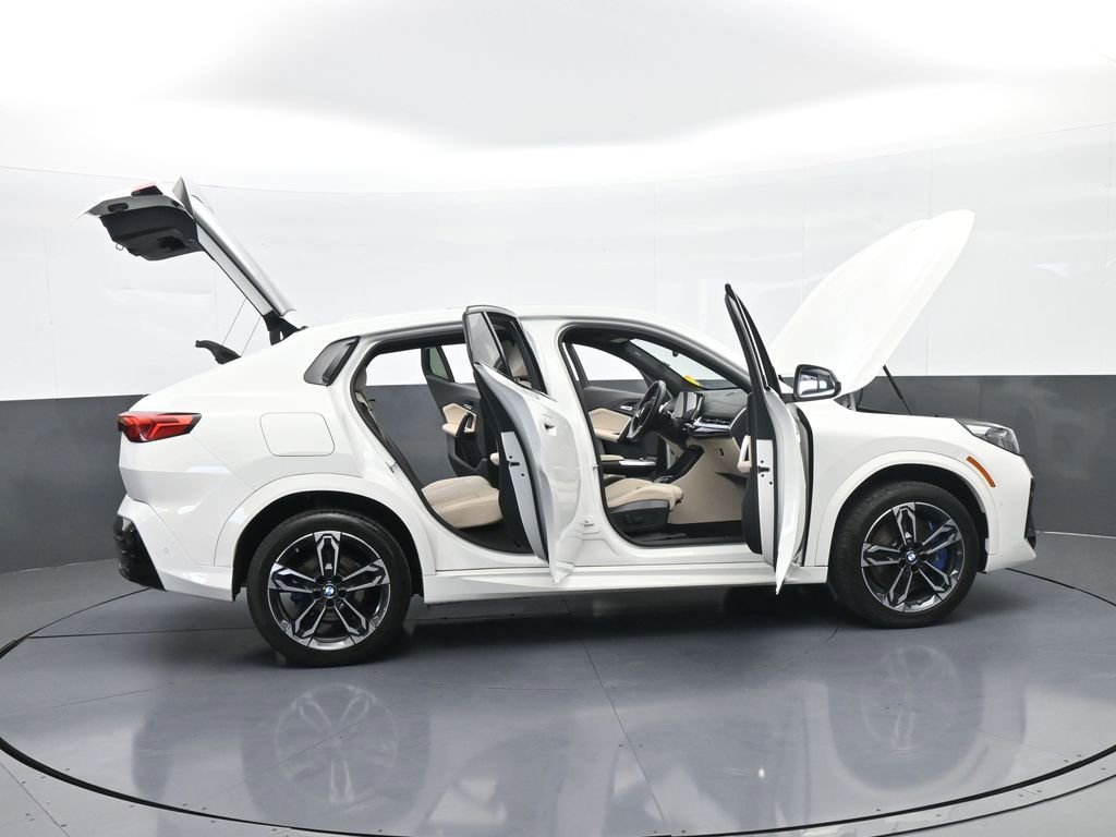 Used 2025 BMW X2 xDrive28i image 67