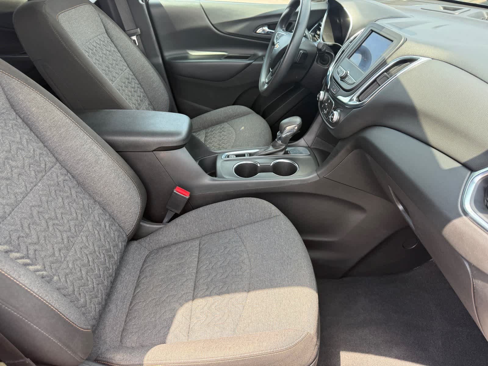 Used 2023 Chevrolet Equinox LT FWD image 32