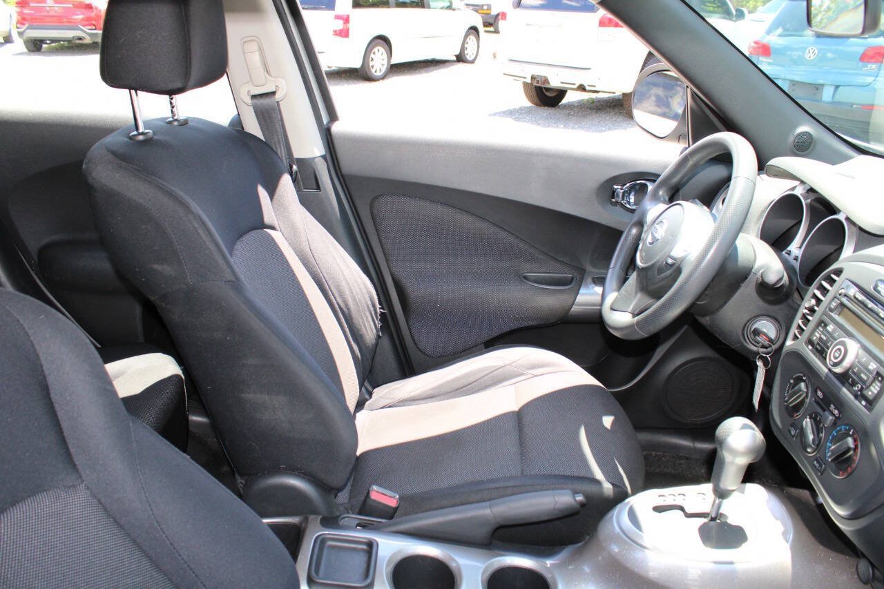 Used 2011 Nissan Juke S AWD/4WD image 11
