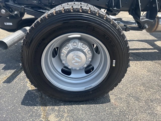 New 2025 RAM 5500 Tradesman image 16