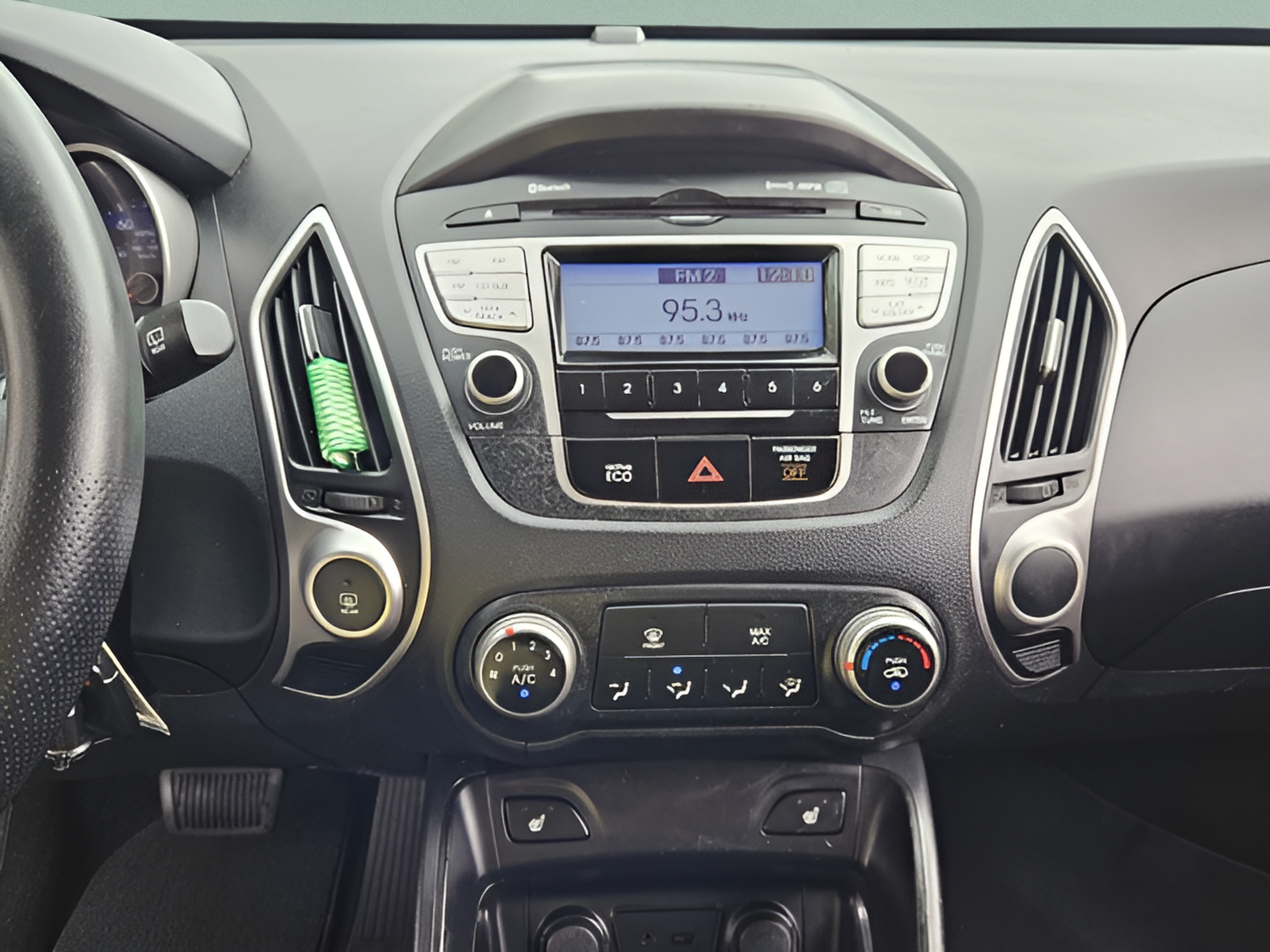 Used 2013 Hyundai Tucson GLS FWD image 16