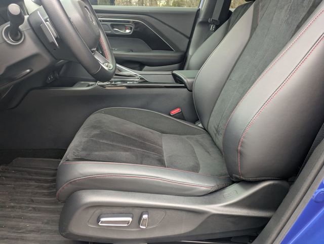 Certified 2025 Acura ADX A-Spec image 21