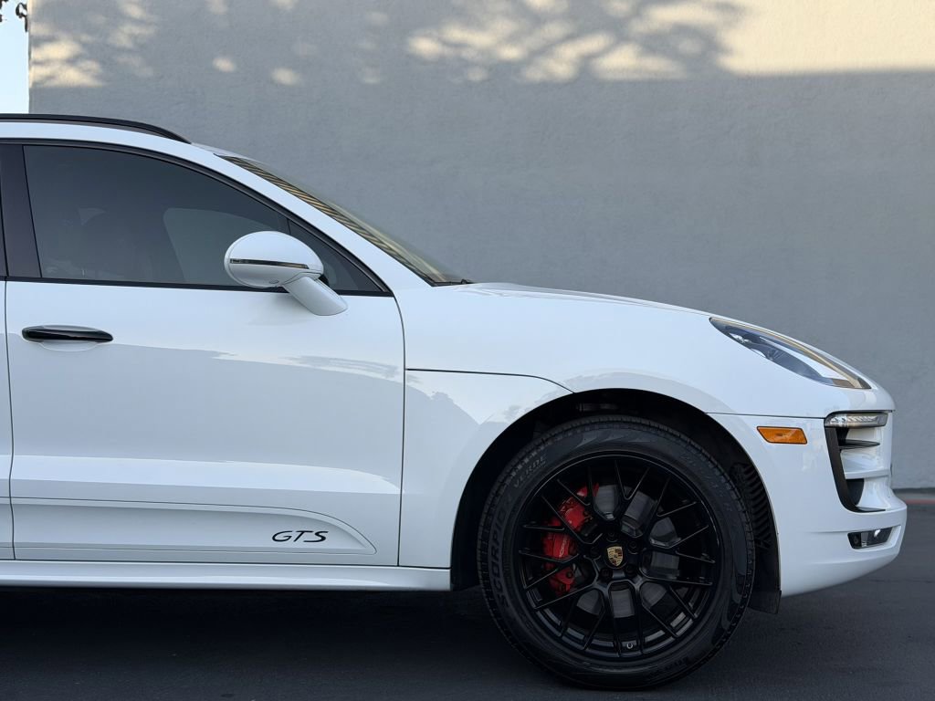 Used 2018 Porsche Macan GTS AWD/4WD image 10
