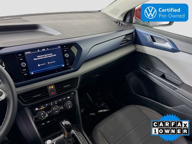 Certified 2024 Volkswagen Taos SE image 23