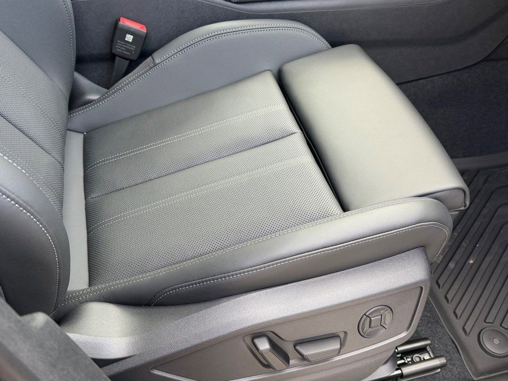 New 2025 Audi Q5 2.0T Premium Plus image 12
