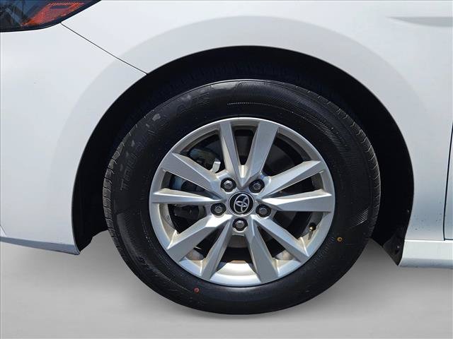 Used 2025 Toyota Camry LE FWD image 29