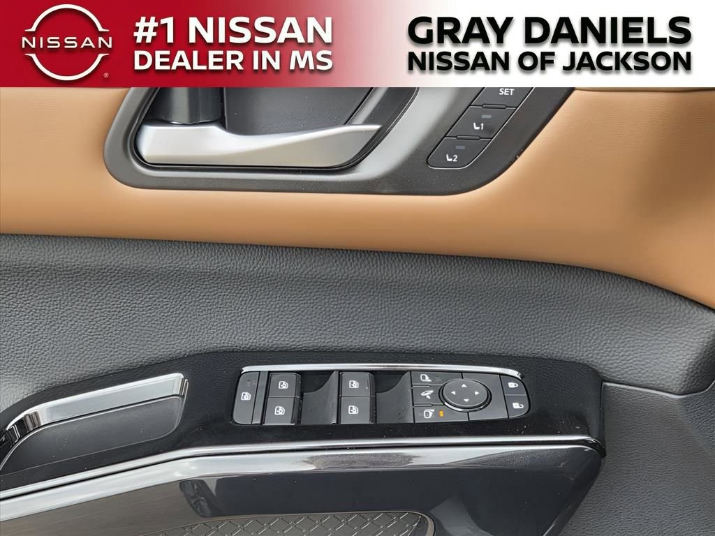 New 2026 Nissan Pathfinder Platinum image 15