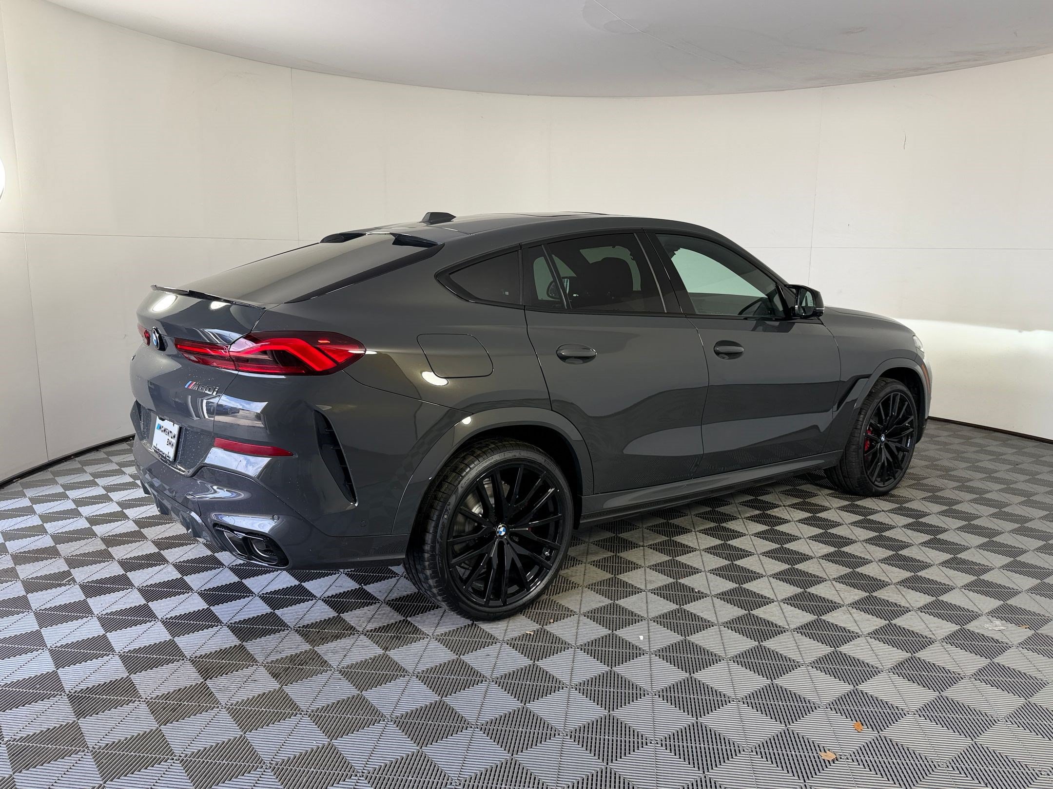 New 2027 BMW X6 M60i AWD/4WD image 9