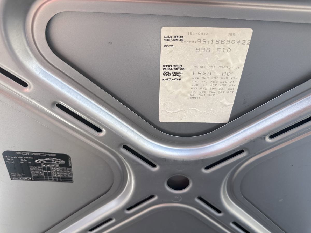 Used 2001 Porsche 911 Cabriolet image 24