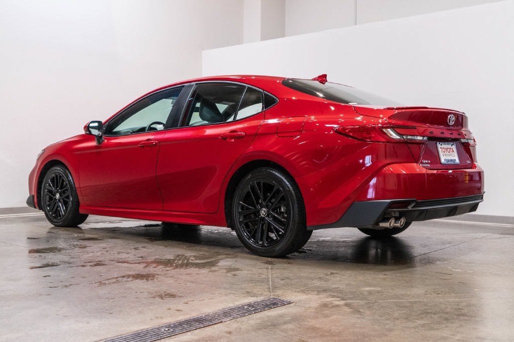 Certified 2026 Toyota Camry SE FWD image 7