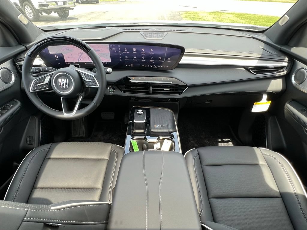 New 2026 Buick Enclave Avenir w/ Super Cruise Package FWD image 2
