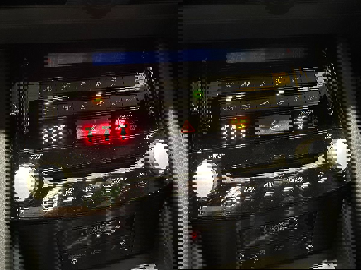 Used 2023 Lexus IS 350 F Sport image 35